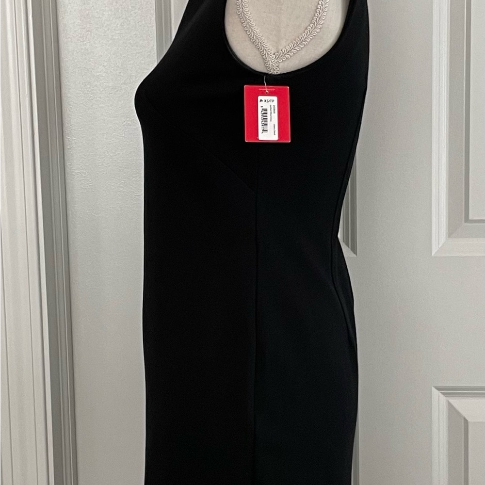 SPANX "PERFECT FITTED DRESS" CLASSIC BLACK SHEATH DRESS - XS- TAGS ON - Picture 6 of 9